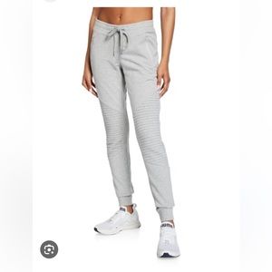 Alo Urban Moto Sweatpant in Dove Grey Heather